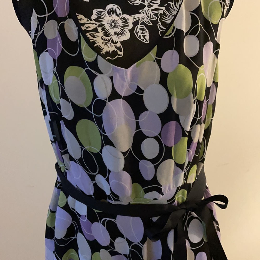 Dress - Picture 2 of 5
